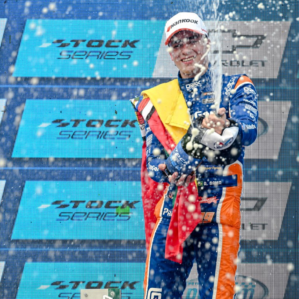 Stock Series: Arthur Gama faz a festa em casa com vitória no Velopark