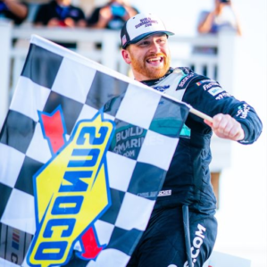 NASCAR Cup Series: Chris Buescher vence em Watkins Glen