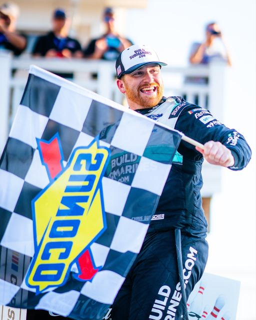 NASCAR Cup Series: Chris Buescher vence em Watkins Glen