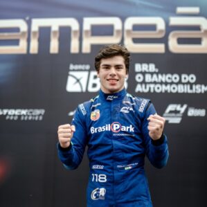 Matheus Comparatto é o campeão do BRB Fórmula 4 Brasil em 2024