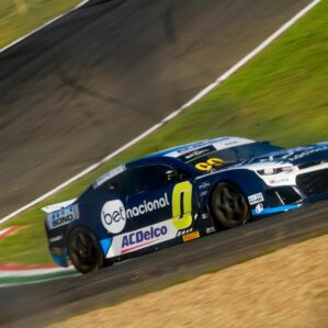 Cacá Bueno é o novo piloto da Team RC na NASCAR Brasil