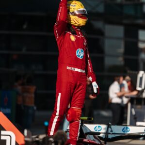 Fórmula-1: Lewis Hamilton conquista a pole para a Sprint Race do GP da China