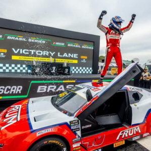 NASCAR Brasil: Vitor Genz vence a Corrida 1 na abertura da NASCAR Brasil 2025