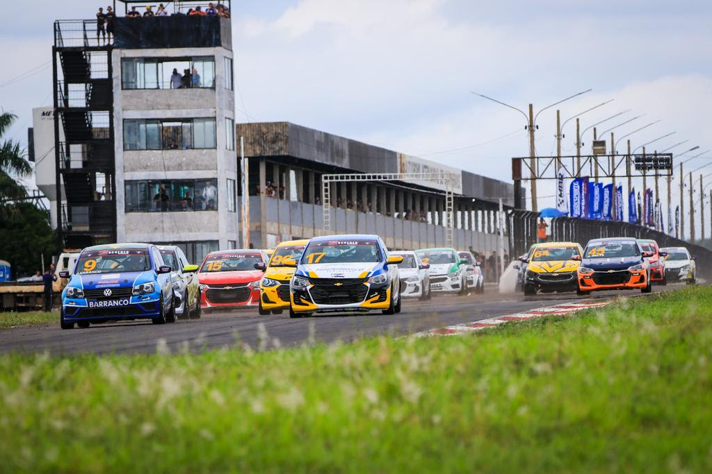 Largada oficial: MBR 2025 inicia com grandes duelos na pista