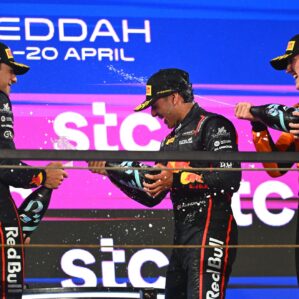 FIA F2 Championship: Arvid Lindblad e Richard Verschoor vencem em Jeddah