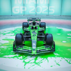 Fórmula-1: Confira a pintura especial da Kick Sauber para o GP de Miami