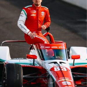 Indy500: Rookie Robert Shwartzman conquista a pole-position