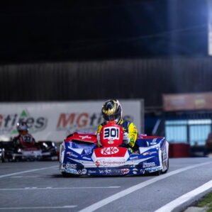 Car Racing vence 27ª edição das 500 Milhas SCHADEK de Kart com kart 301 de Rafael Reis e Léo Reis