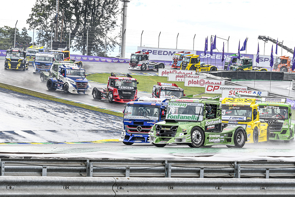 Fórmula Truck começa com a vitória Joãozinho Santa Helena em Interlagos