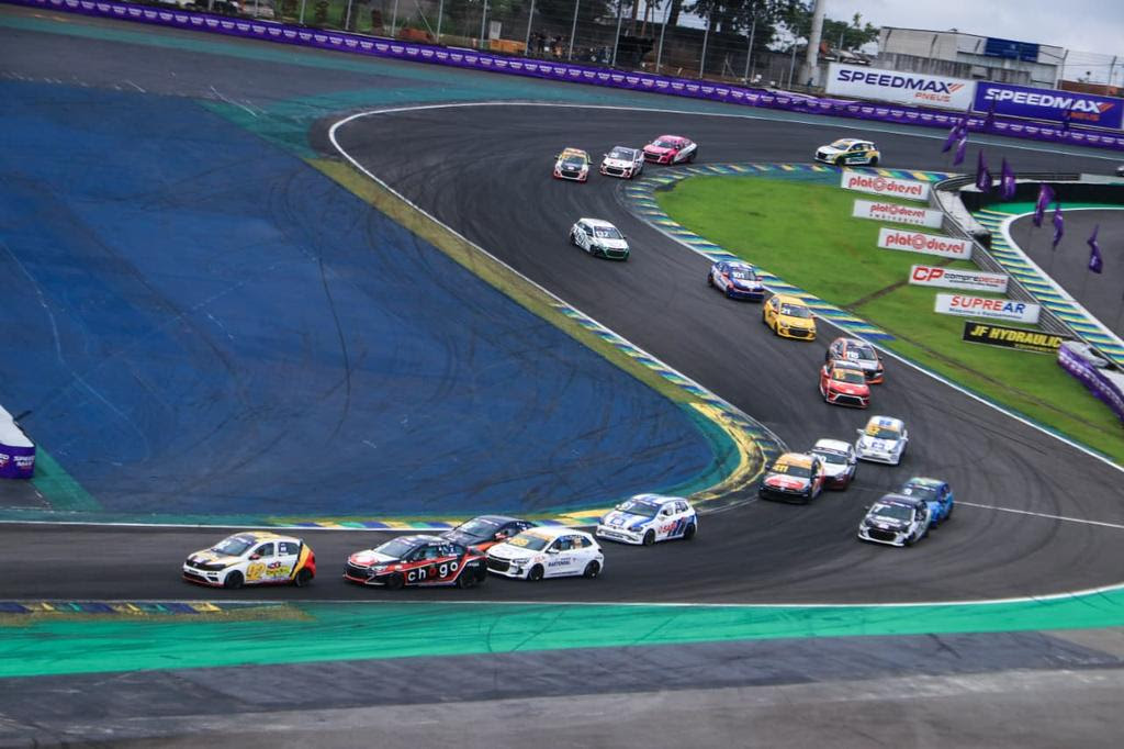 Interlagos inaugura nova era do MBR com vitória de Edu de Paula no EnduranceInterlagos inaugura nova era do MBR com vitória de Edu de Paula no Endurance