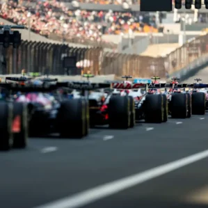 Crise na F1: retorno aos motores V8 geraria caos no grid?