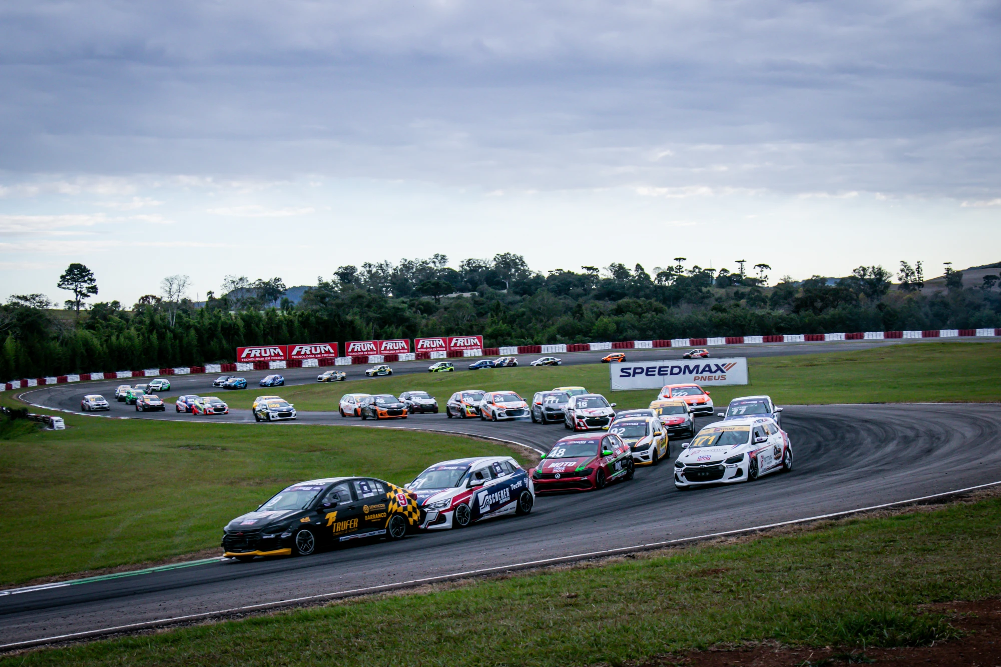 Campeonato Mbr Tera Novos Integrantes No Grid Para A Etapa De Cuiaba