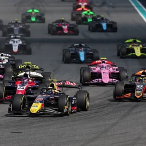 Nikola Tsolov Vence Sprint Race Miami Fia Formula 2 2026