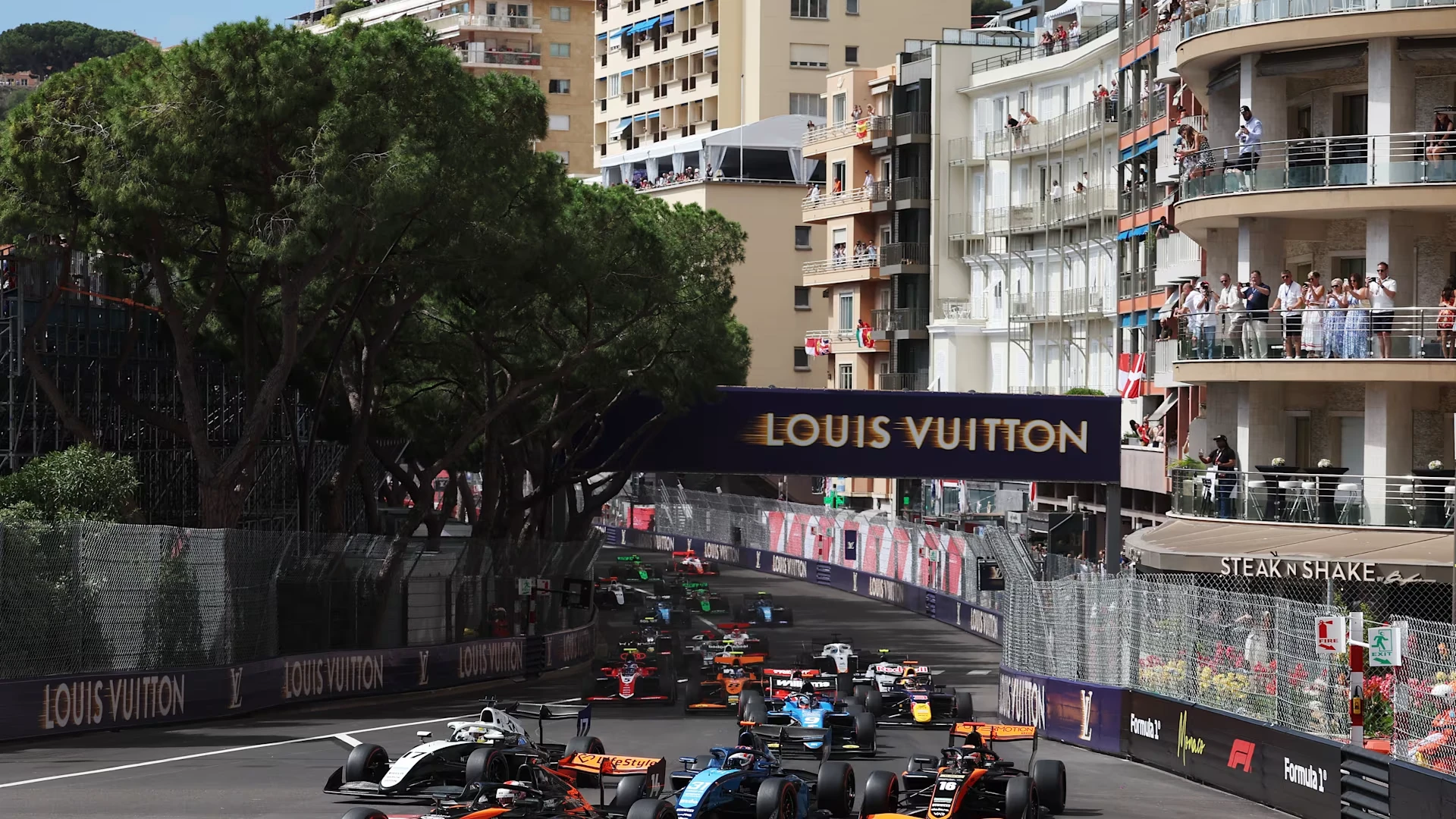 F3 Monte Carlo 2026 Yamakoshi Primeira Vitoria Sprint Race Bandeira Vermelha