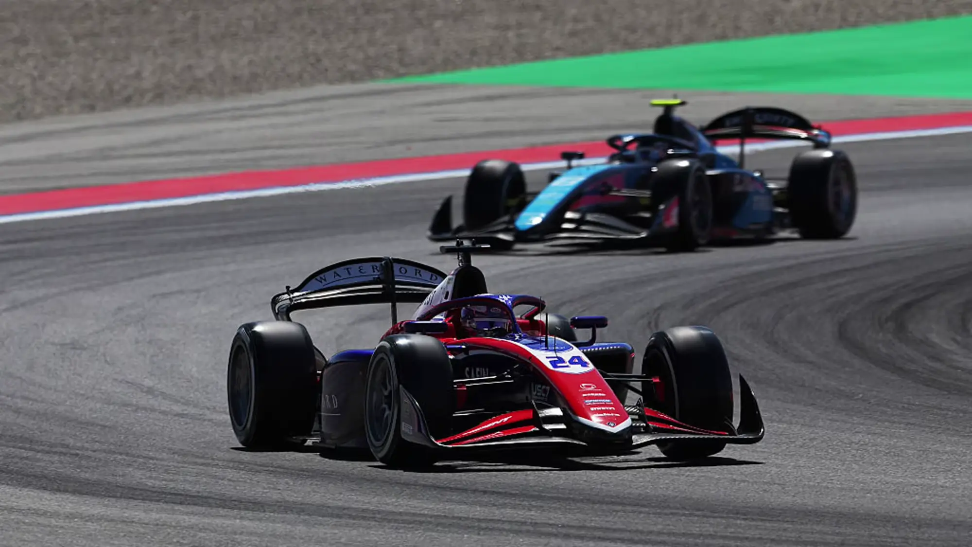 Fórmula 2: Laurens van Hoepen lidera treino livre em Barcelona com TRIDENT