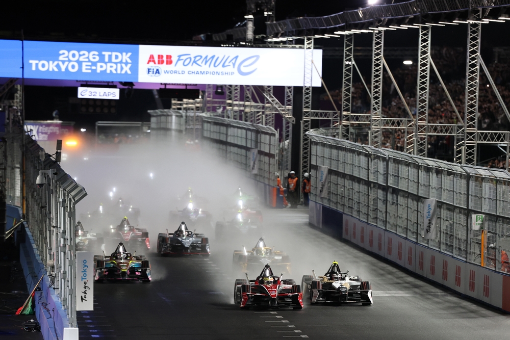 Fórmula-E: Dan Ticktum e Nyck De Vries vencem em Tóquio