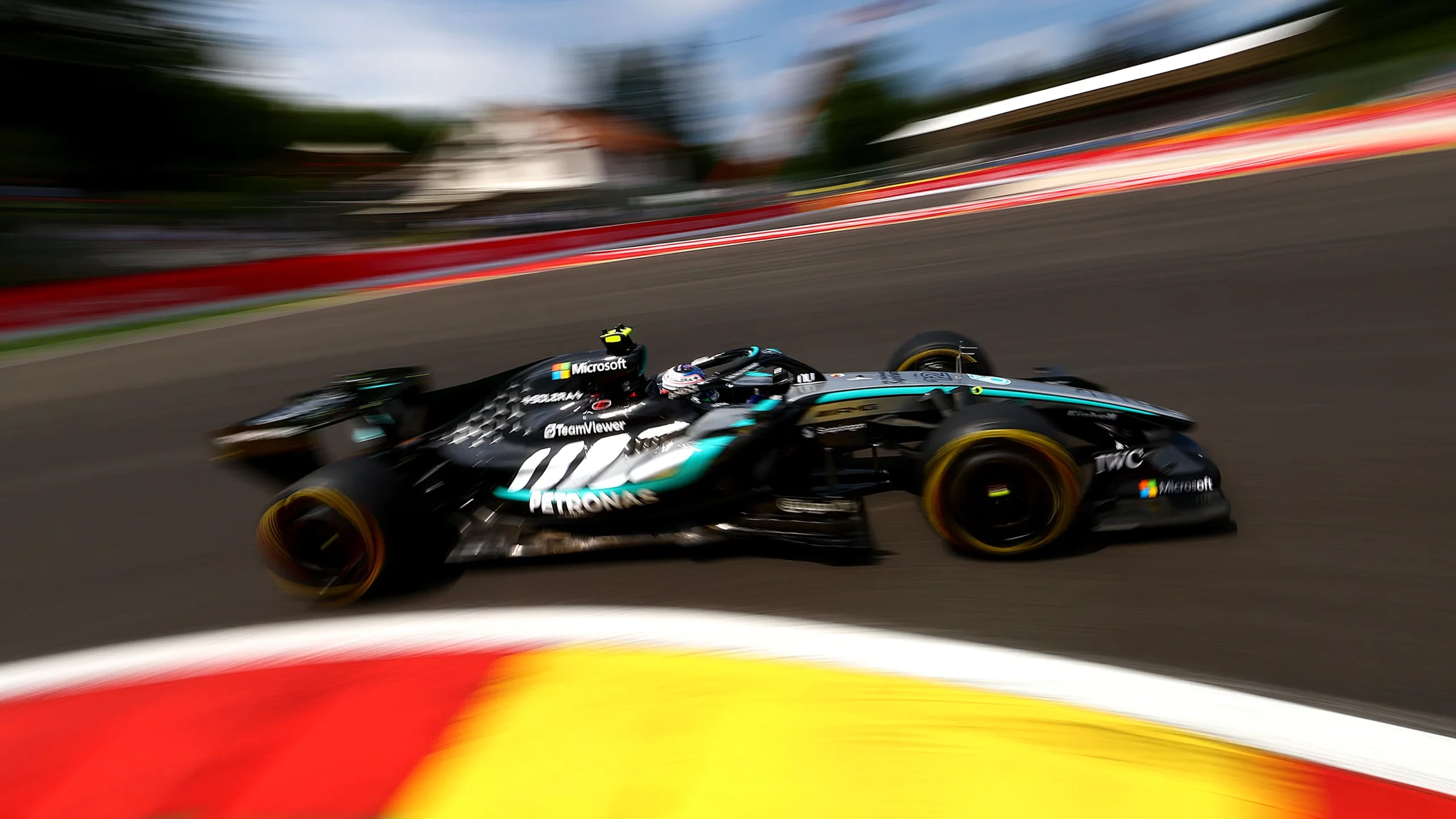 FP2 Bélgica 2026: Antonelli comanda sessão com Mercedes e Norris fica em 2º; veja tempos completos