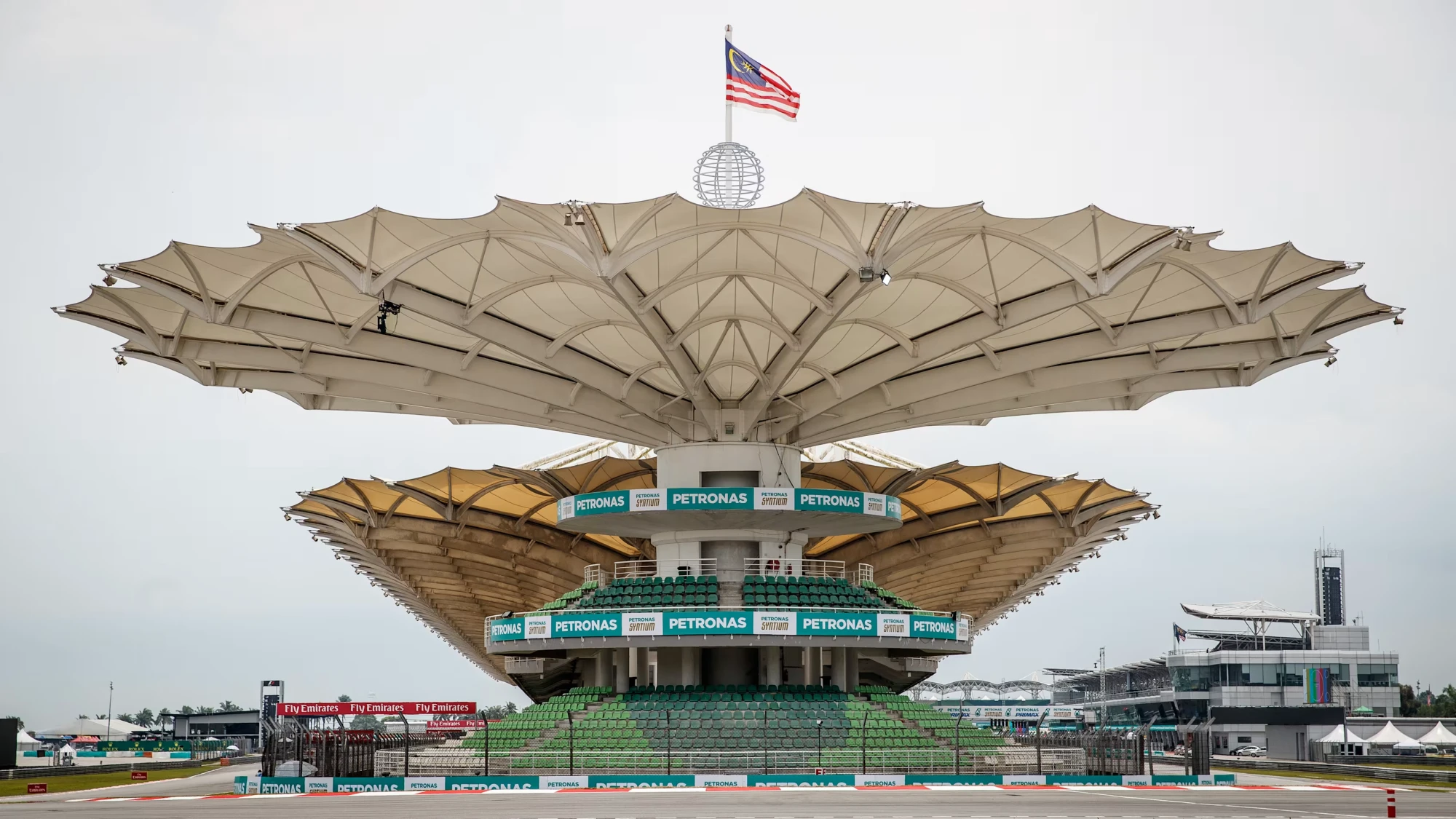 Fórmula-1: Do recorde de Antonelli à volta de Sepang, 5 destaques da segunda metade da temporada