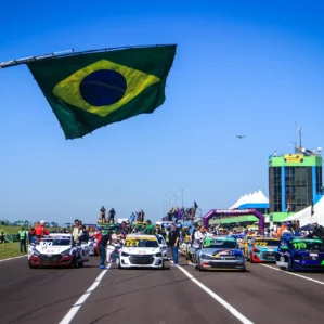 MBR muda calendário e turbina penúltima etapa do ano com Concept Edition