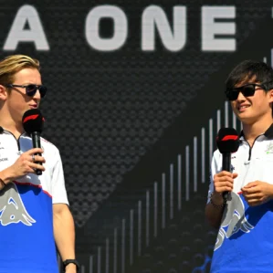 Red Bull Hadjar Fora Gp Holanda Lawson Tsunoda