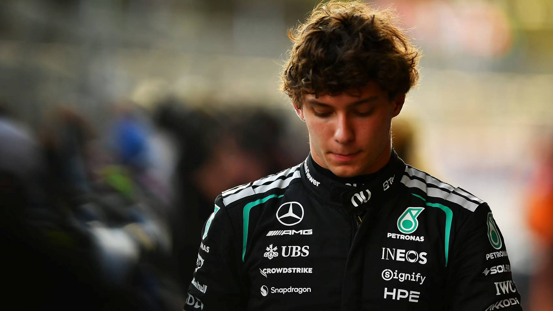 Erro Antonelli Gp Azerbaijao Russell Pole Mercedes F1 2026
