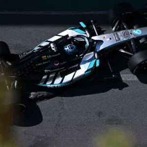 Fp1 Gp Azerbaijao Russell Lider Antonelli Problema Hidraulico Sainz