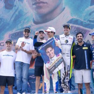 Stock Light: Novo campeão, Koenigkan é celebrado por pilotos da Stock Car